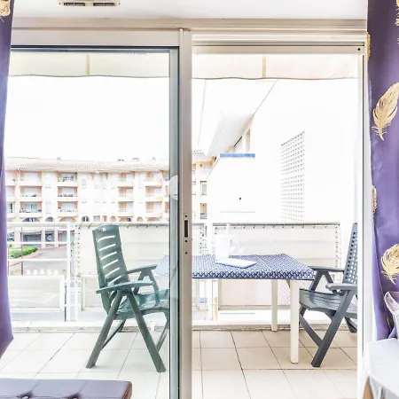 아파트 Le Nadir-4 By Interhome *